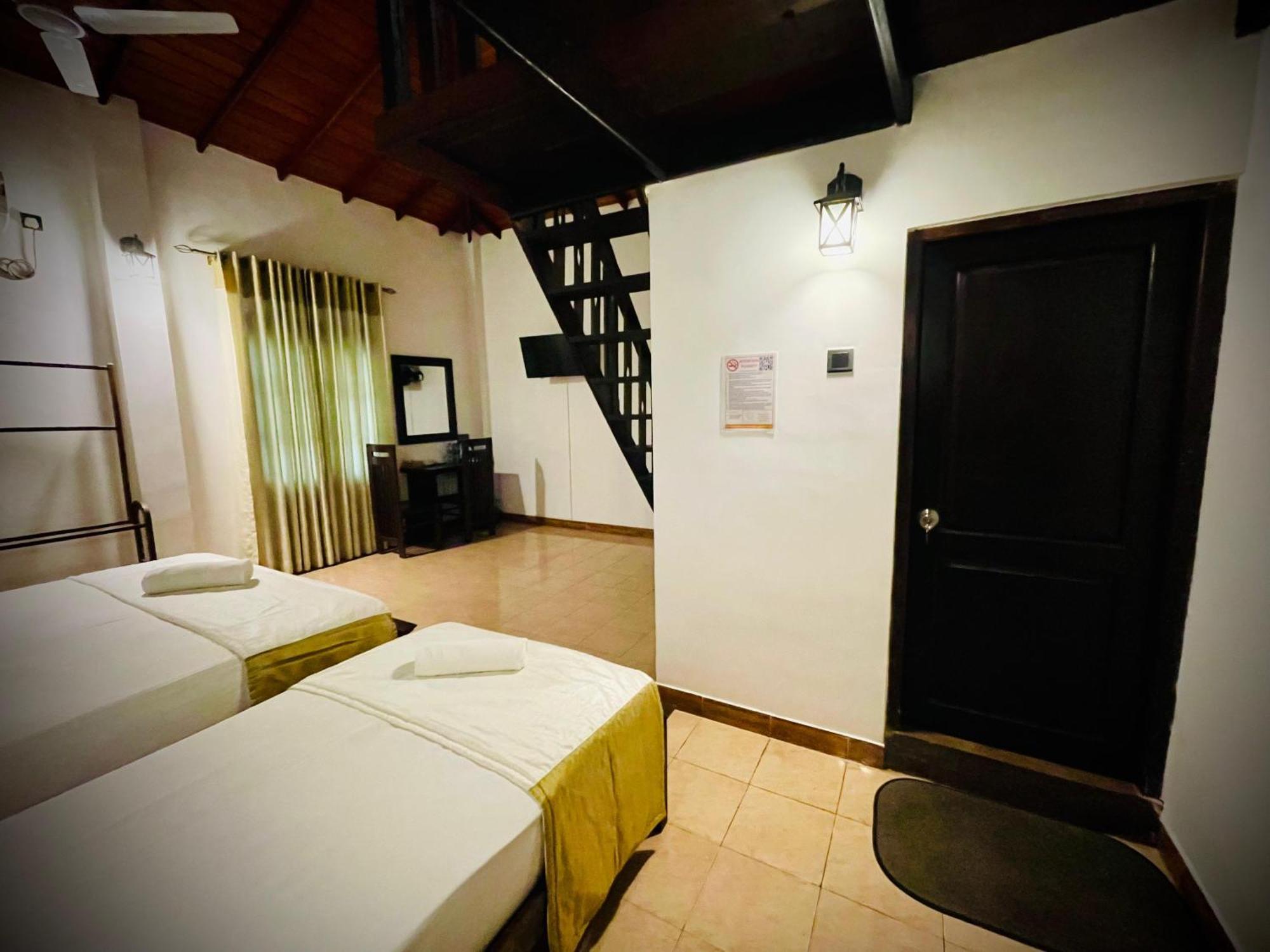 Hotel Grand Casa Kandy Zewnętrze zdjęcie
